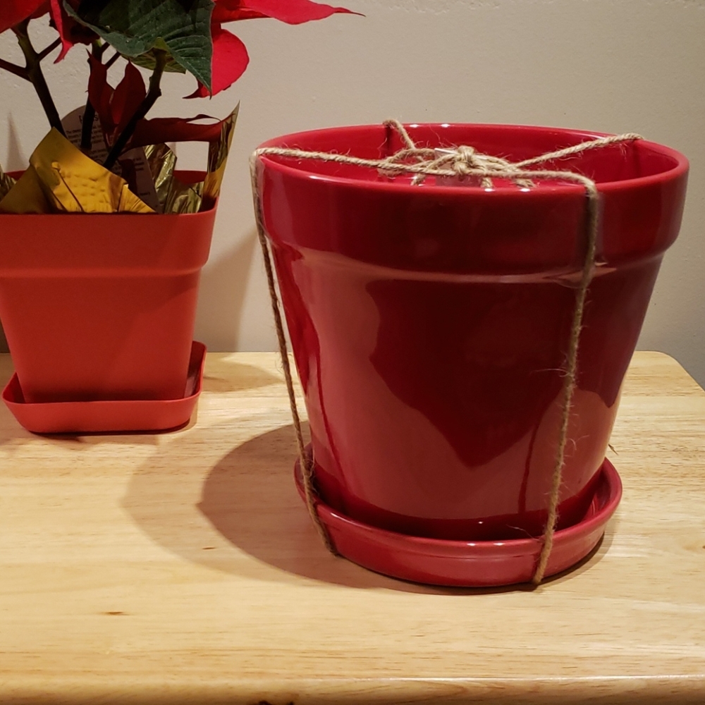 Rae dunn" Roses are Red" Pots - Picture 3 of 3